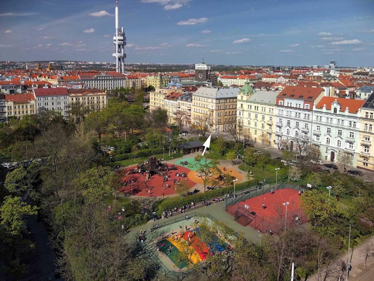 Jiriho Z Podebrad Apartment
