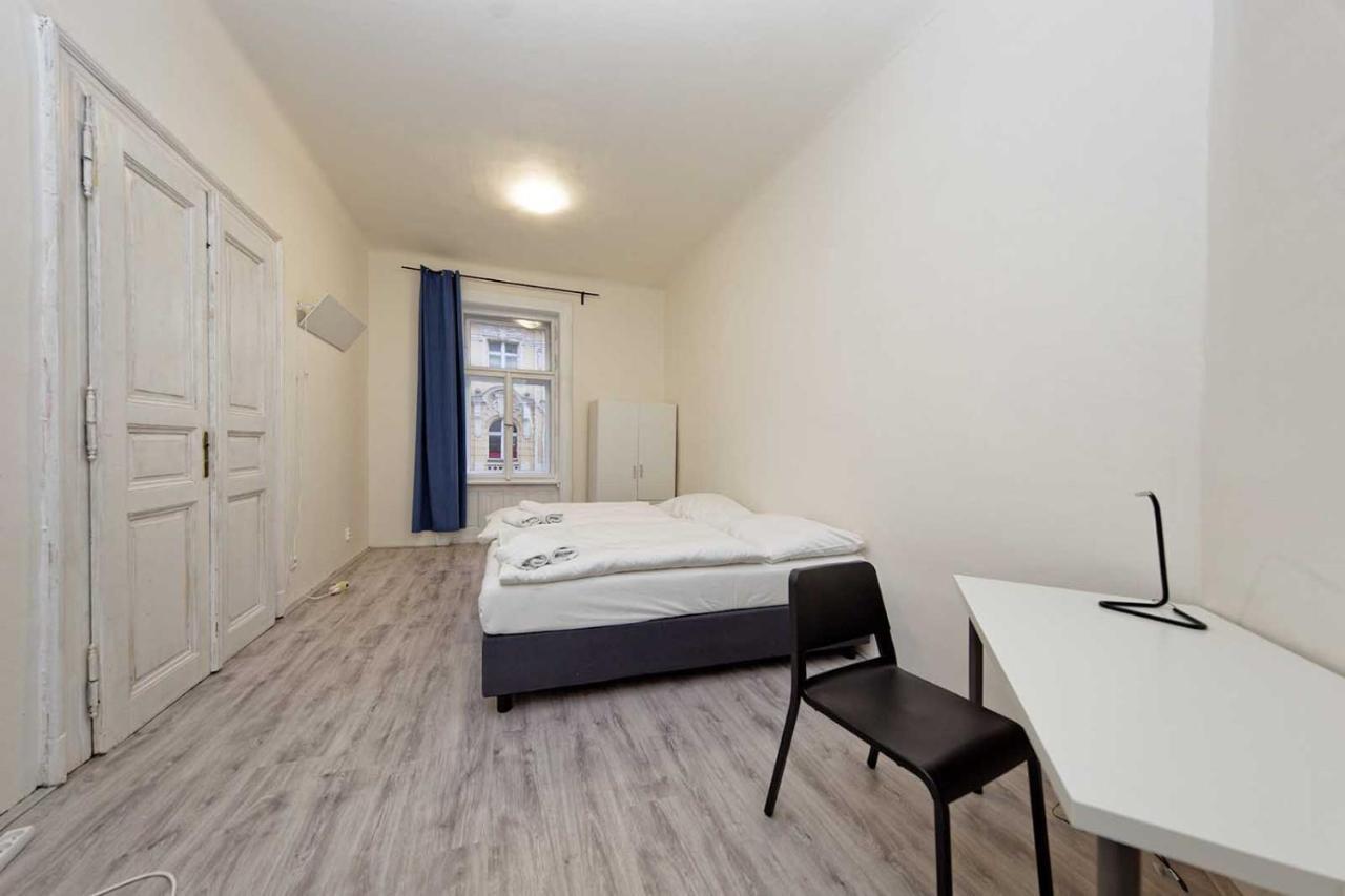 Jiriho Z Podebrad Apartment Prague